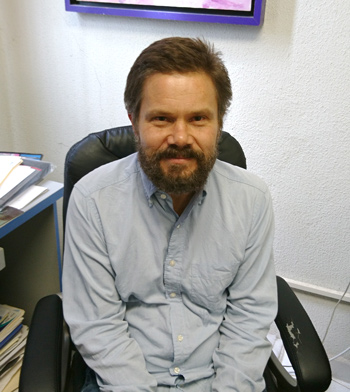 1-acadeesp0718.jpg