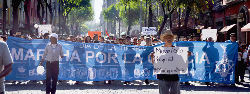 20.-A-unos-metros-de-llegar-al-Zócalo.-jpg.jpg