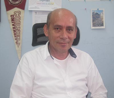 Dr. Carlos Moises Hernandez Suarez