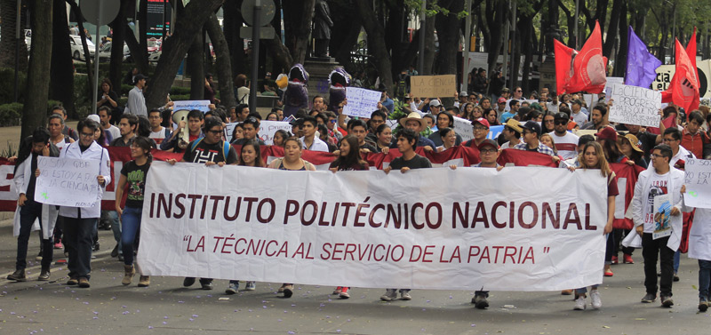 IPN_2_Marcha_1804.jpg