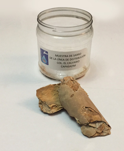 residuos de arsenico hallado dentro de la tuberia de zimapan